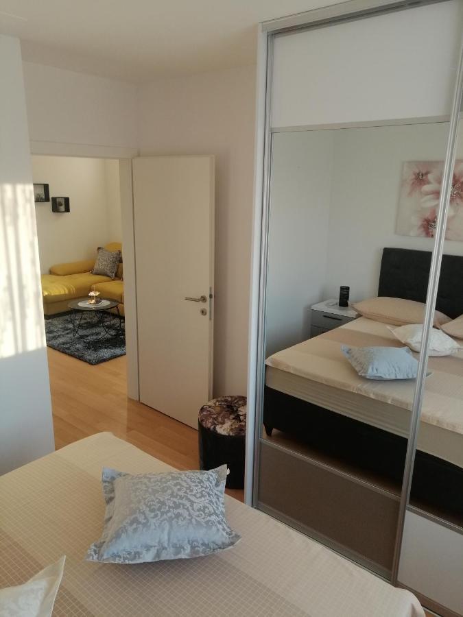 Luxury Apartment Queen Solin Eksteriør billede