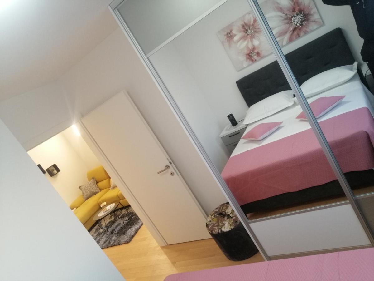 Luxury Apartment Queen Solin Eksteriør billede